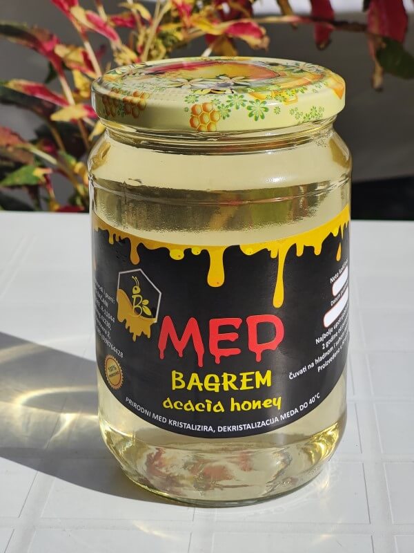 Domaci med od bagrema